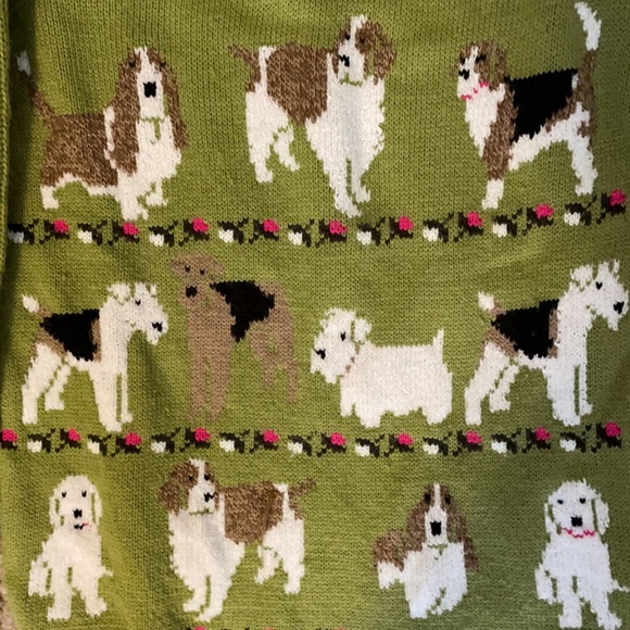 GIRLS GREEN DOGS RUGGED BEAR SWEATER - Picture 3 of 5